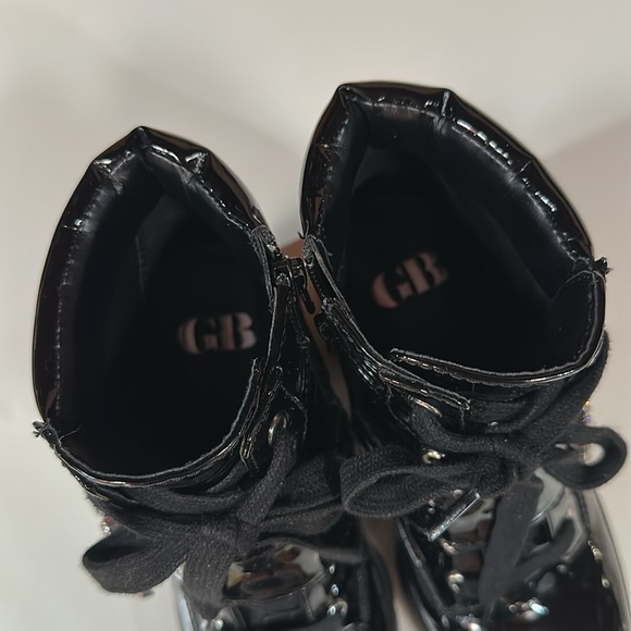 Gianni Bini Ankle Boots - Picture 7 of 11